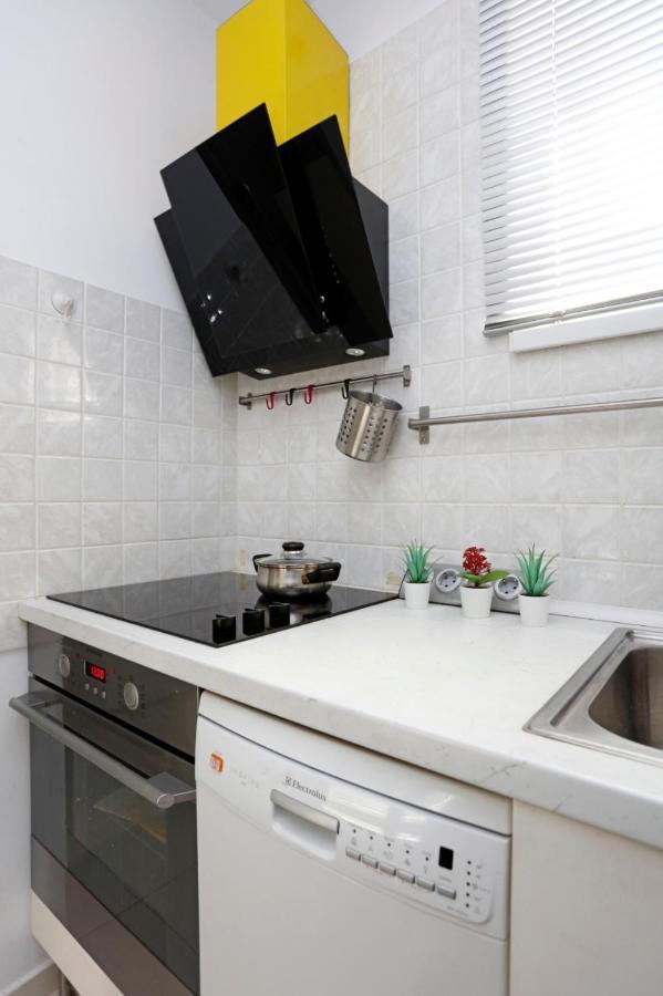 בוקרשט Gorgeous 2 Bedroom Duplex In City Center מראה חיצוני תמונה